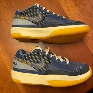 Kid's Nike Ja 1 SE basketball shoes size US 6Y
